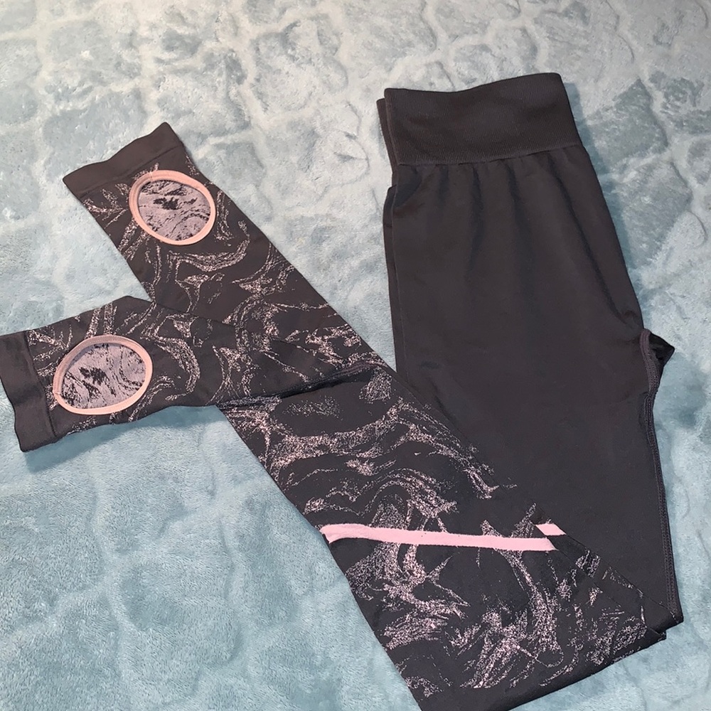Seamless iron swirl fabletic leggings - Picture 2 of 5
